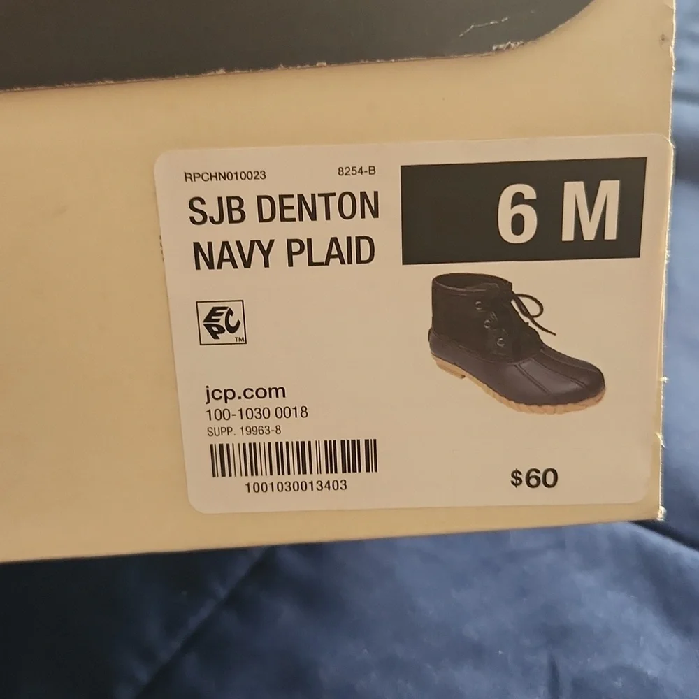 St John's Bay boots  Denton...  Duck Boots - Picture 5 of 5